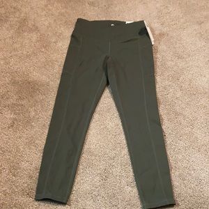 Leggings size small